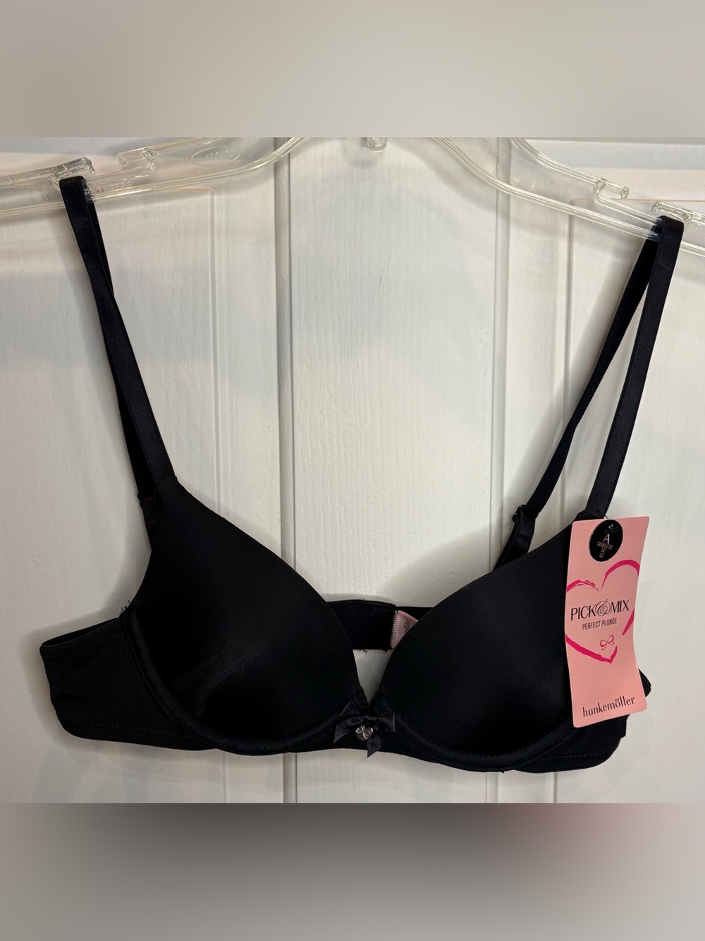 Black T-Shirt Bra with Light Padding
